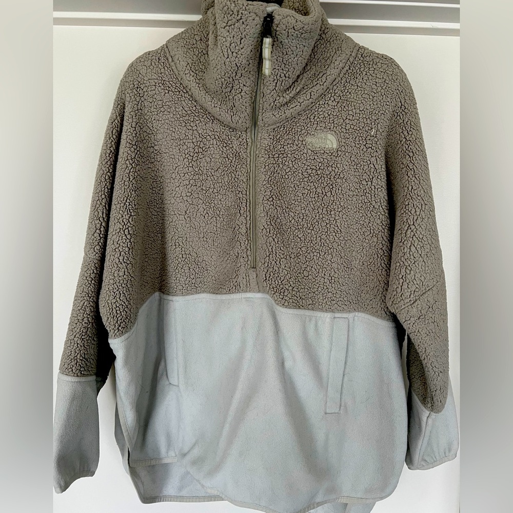 North Face Women’s 1/2 Fleece Pullover
